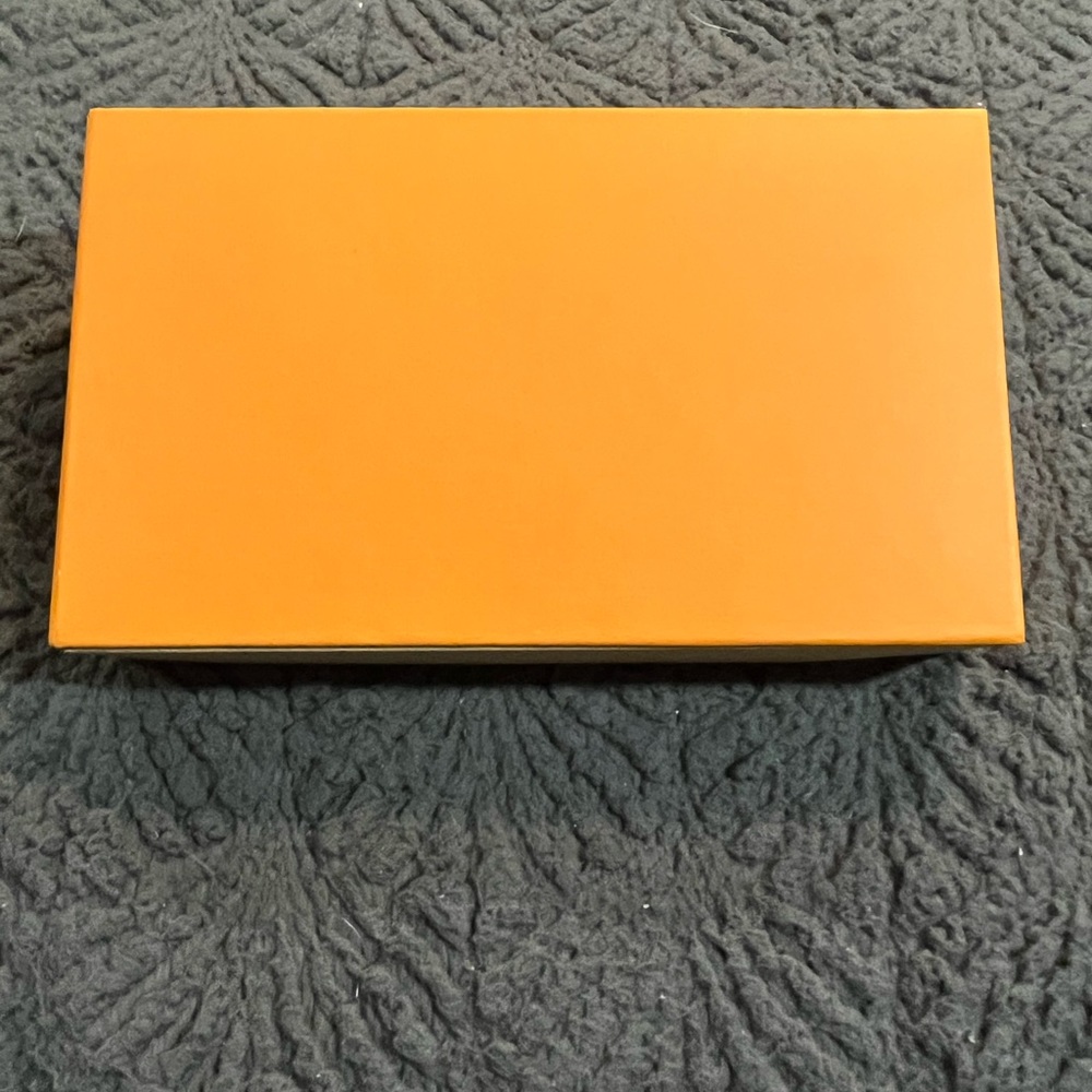 Louis Vuitton Box - Picture 3 of 3